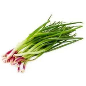 Spring Onion (हरी प्याज)